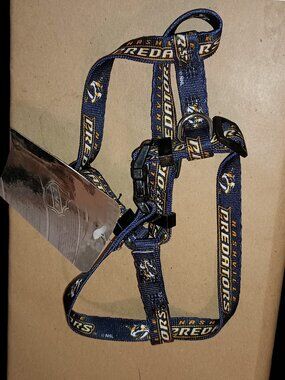 NEW Nashville Predators NHL Adjustable Dog Harness XS